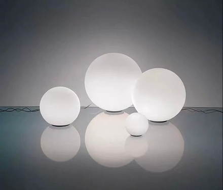 Table design lamp Glo Ball by Flos