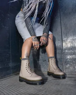 Ботинки DR MARTENS JADON III