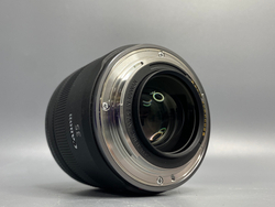 Canon RF 35mm 1.8 Macro IS STM