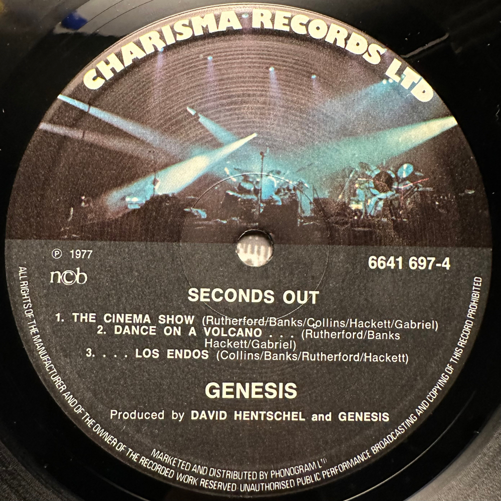 Genesis - Seconds Out 2LP (Скандинавия 1977г.)