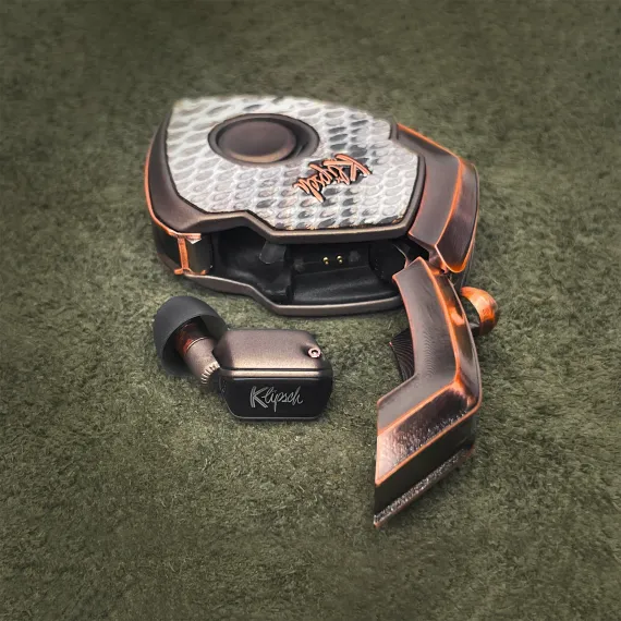 T10 Bespoke Edition Venom of the Wild West