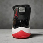 Nike Air Jordan 11 • Retro Bred