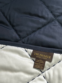 Покрывало 260х270 Trussardi Seam Line Notte