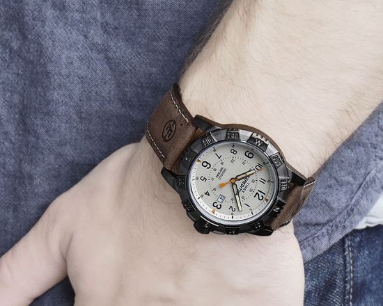 Наручные часы Timex T49990