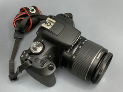 Canon EOS 2000D Kit 18-55mm 3.5-5.6 III 400 кадров