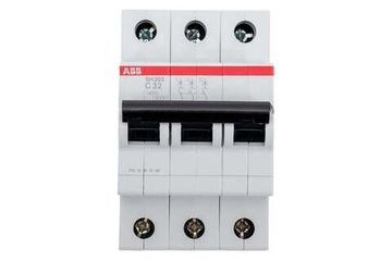 Автоматический выключатель ABB SH203 3-полюсный C32 6кА