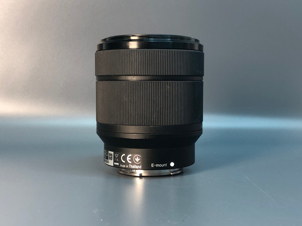 Sony FE 28-70mm f/3.5-5.6 OSS