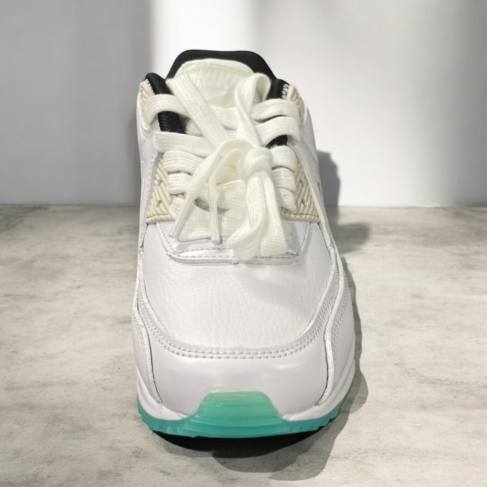 Nike Air Max 90 GS • White