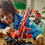 Конструктор LEGO Technic Кран с захватом 42144