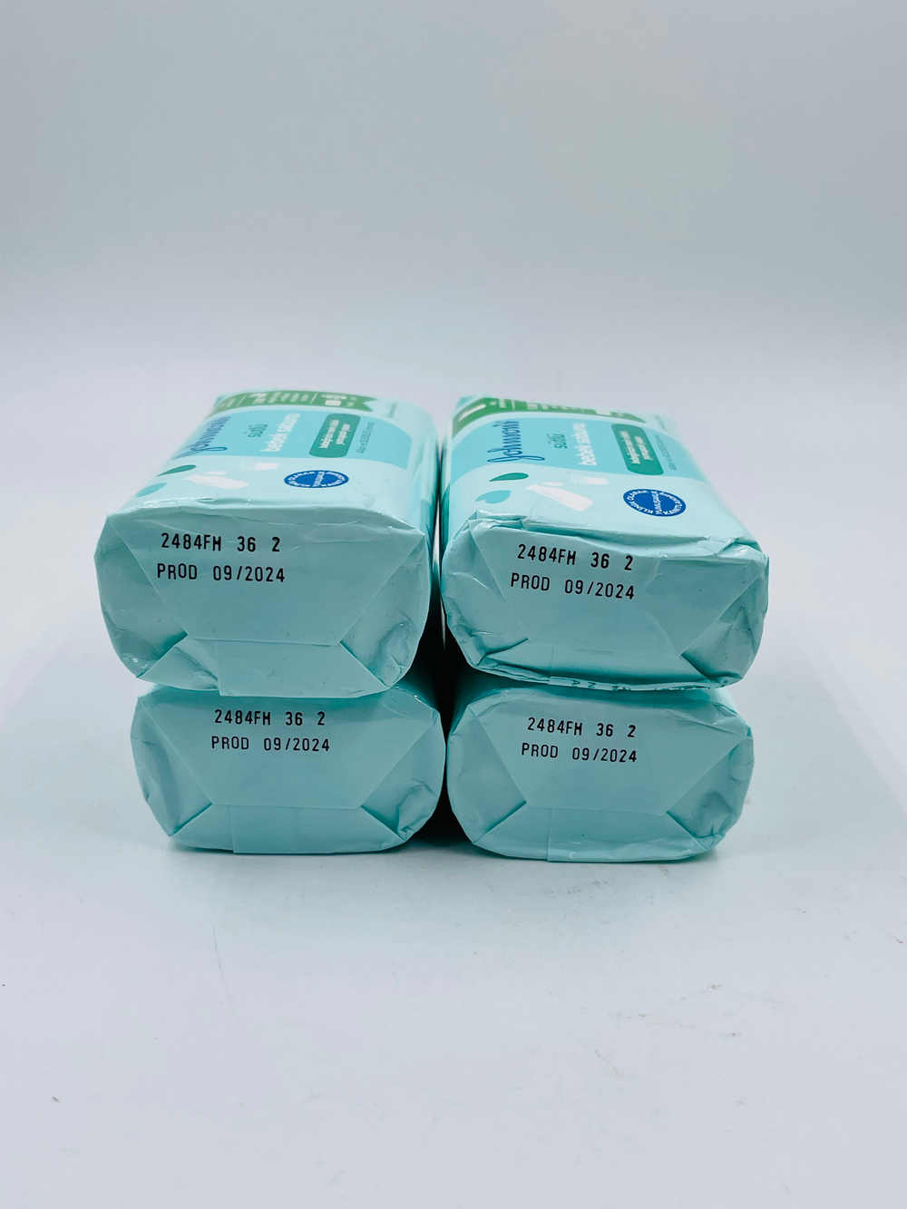 Мыло детское Johnson's Baby Milk без спирта и SLS/SLES, (4 шт. по 90 г) 360 г (Польша)