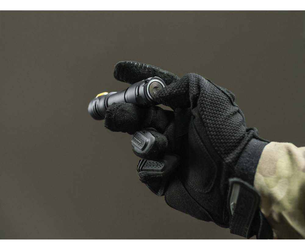 Armytek Partner C2 Magnet USB (теплый свет)