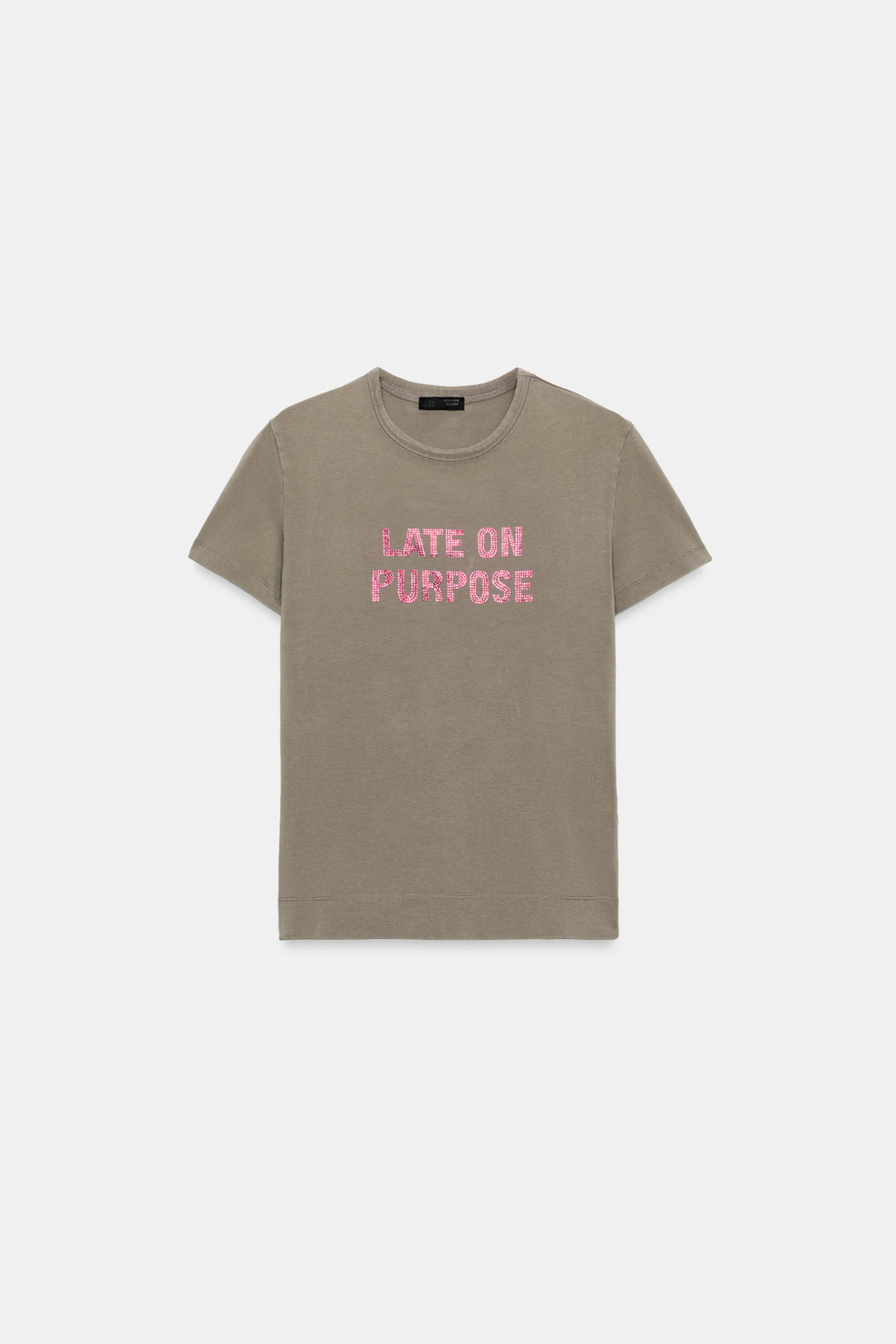 ФУТБОЛКА С ЭФФЕКТОМ ПОТЕРТОСТИ И СТРАЗАМИ — ZARA