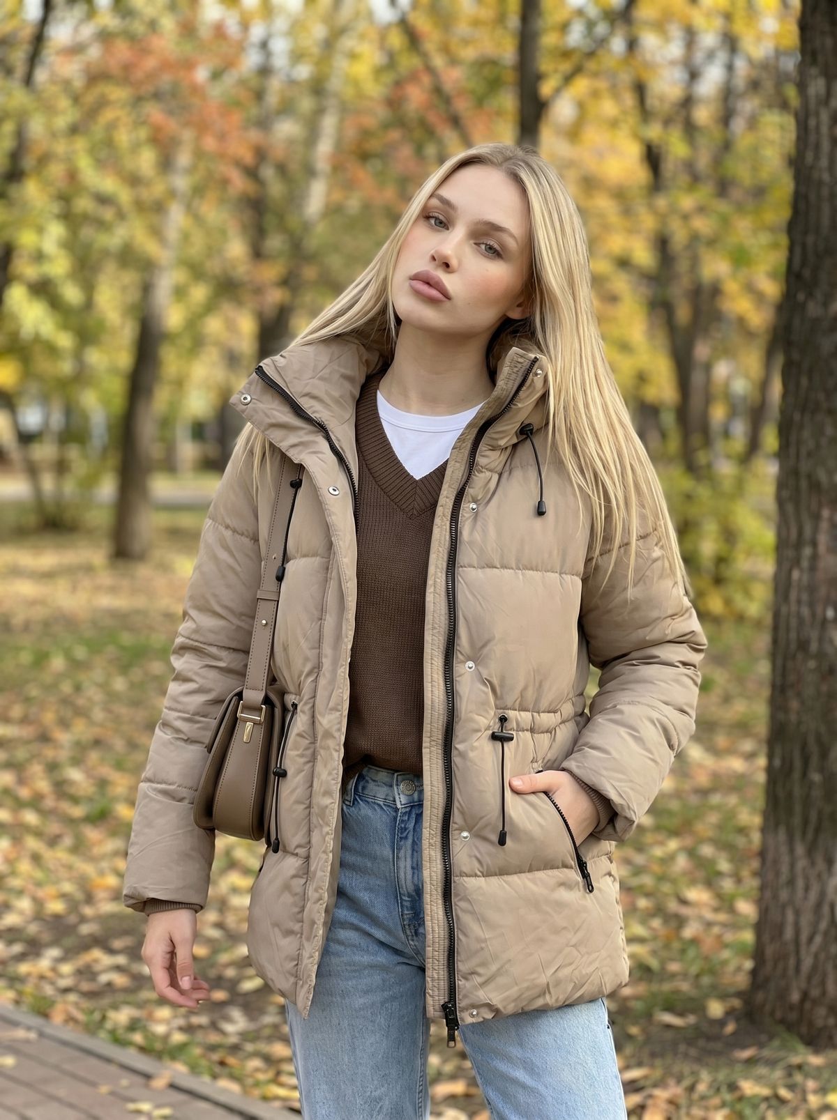 Куртка утепленная с капюшоном