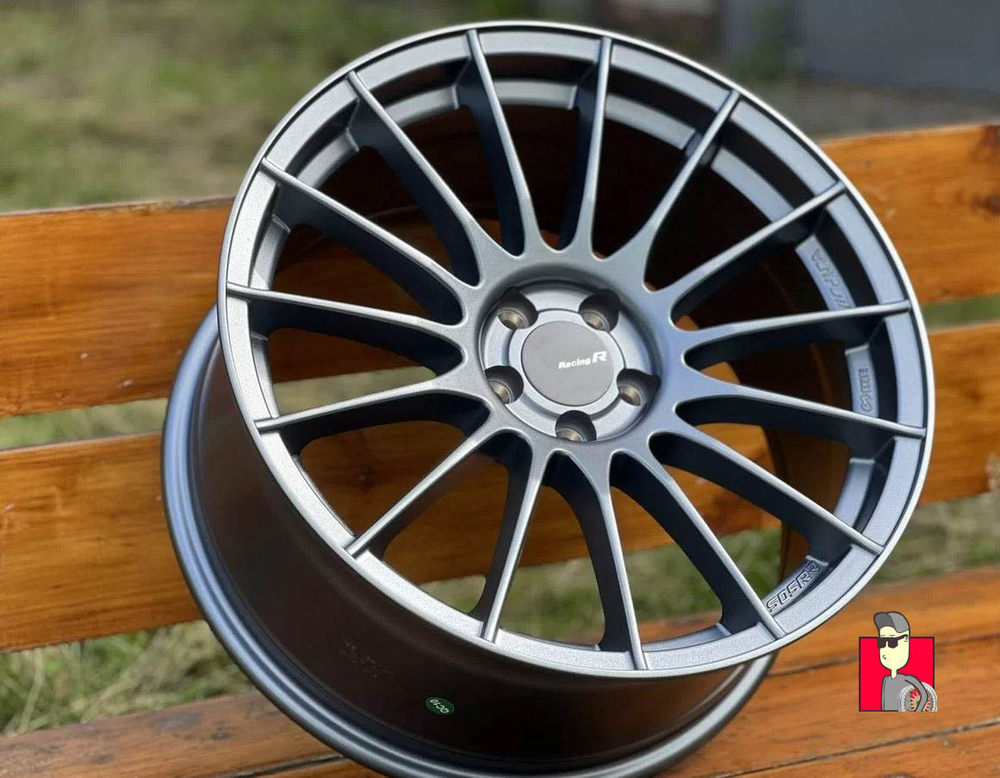 Комплект дисков Enkei RS05RR 18x8.5 et35 5x108