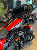 CVO Street Glide Limited "Citrus Heat CVO Tri-Tone" (2026)