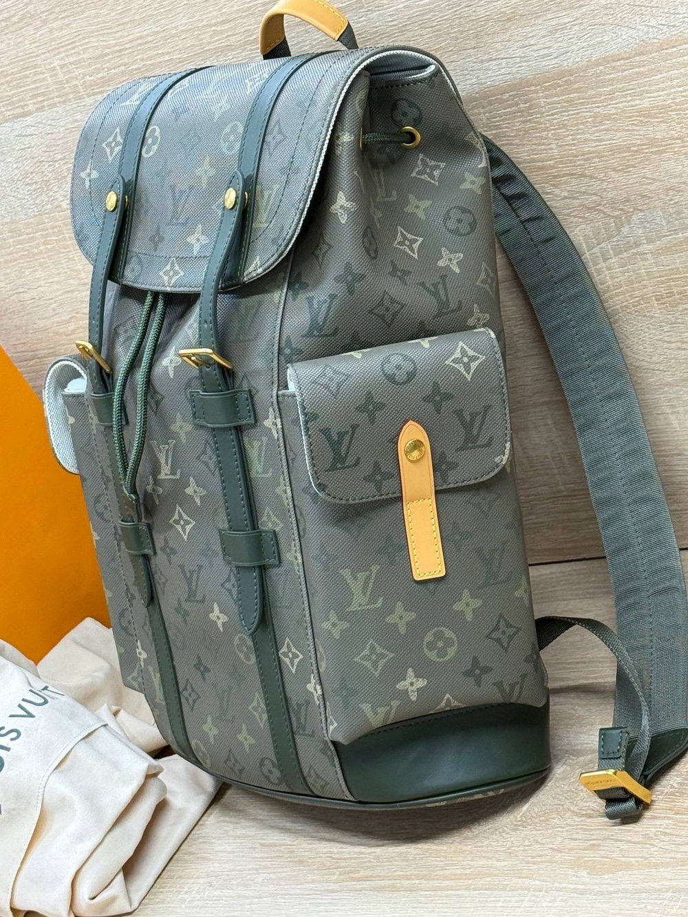 Рюкзак Louis Vuitton Christopher