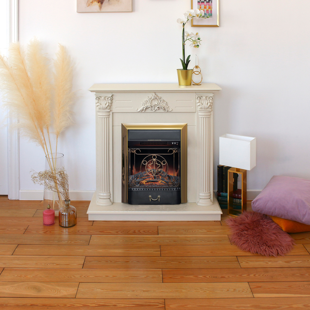Каминокомплект Real Flame Stefania WT-F612 с очагом Majestic Lux Brass