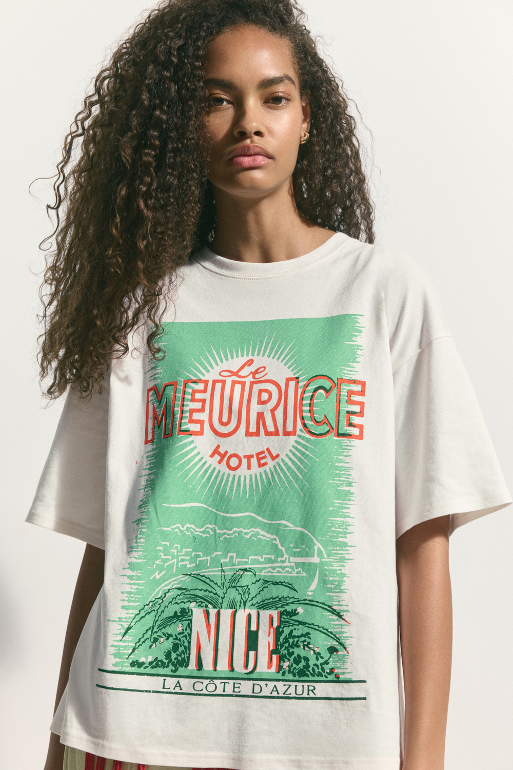Футболка оверсайз с принтом — Кремовый/Nice - H&M