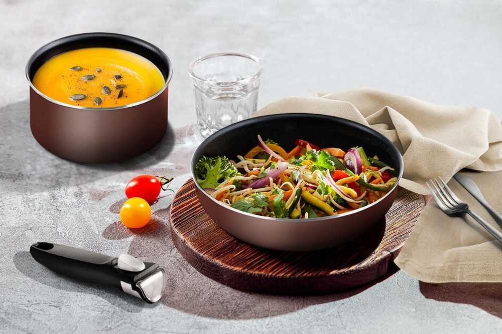Набор посуды со съемной ручкой Tefal Ingenio 04217840