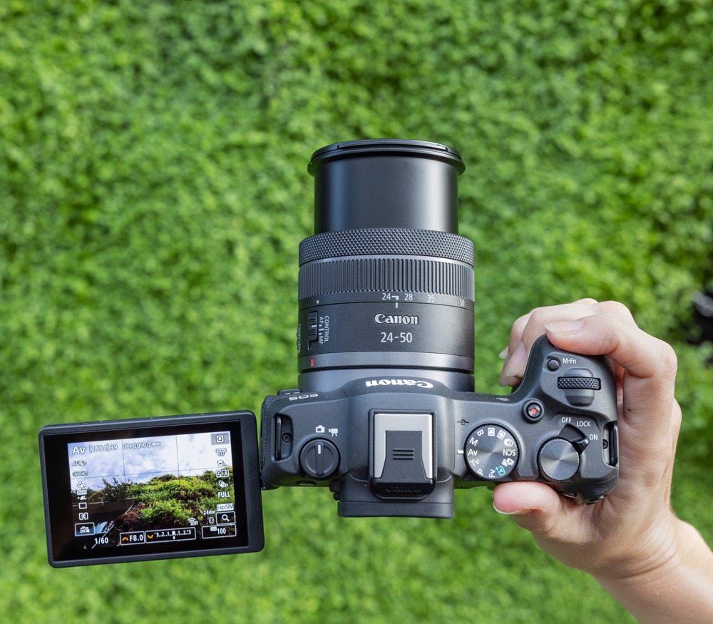 Беззеркальный фотоаппарат Canon EOS R8 Body
