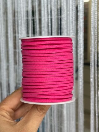 Шнур из искусственной замши 2,5мм, фуксия (1 м)