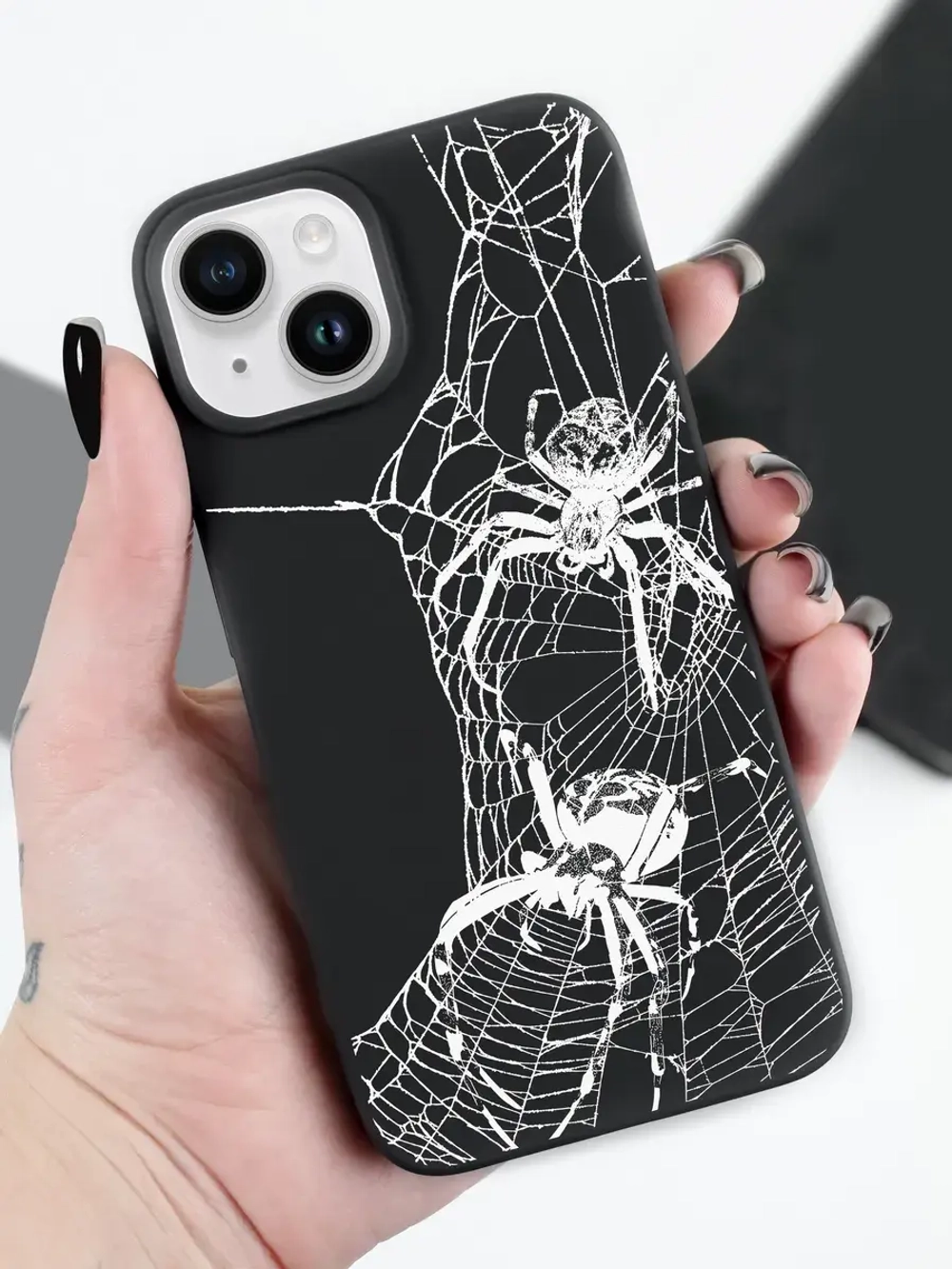 Чехол на iPhone 14 с принтом Dark fantasy