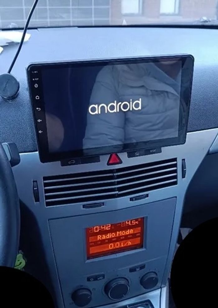 Магнитола для Opel Astra H (перенос БК вниз, серая) - Teyes CC3 Android 10, Быстрая, CarPlay, 4G SIM-слот