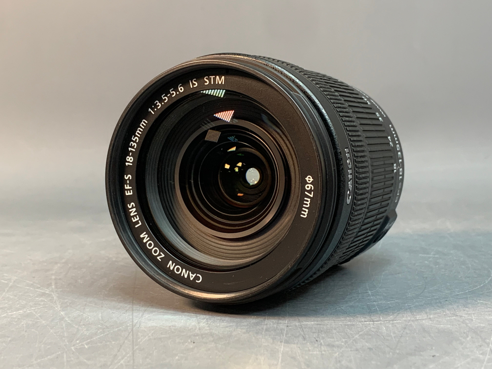 Canon EF-S 18-135mm 3.5-5.6 IS STM