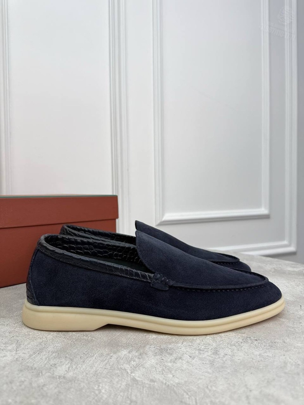 Лоферы Loro Piana Summer Walk со вставками кожи крокодила