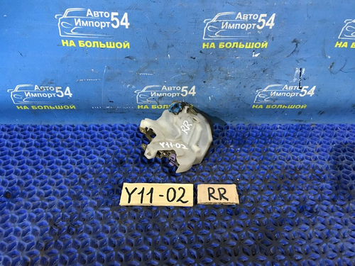 Замок двери задней правой NISSAN AD 1999