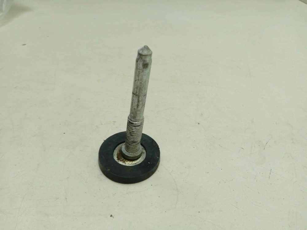 WIS24140OE/47 кт173 Ножка задняя для стиральной машины Bosch WIS24140OE/47 б/у