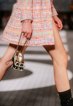 Сумка Chanel Mini Van Minaudiere - Cruise 2024