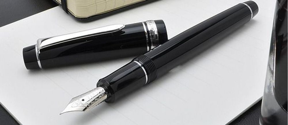 Перьевая ручка Pilot Custom Heritage 912 с пером SFM (FKVH2MR-BSFM) 3