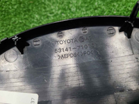 Эмблема решетки радиатора Toyota LC 200 (15-21)