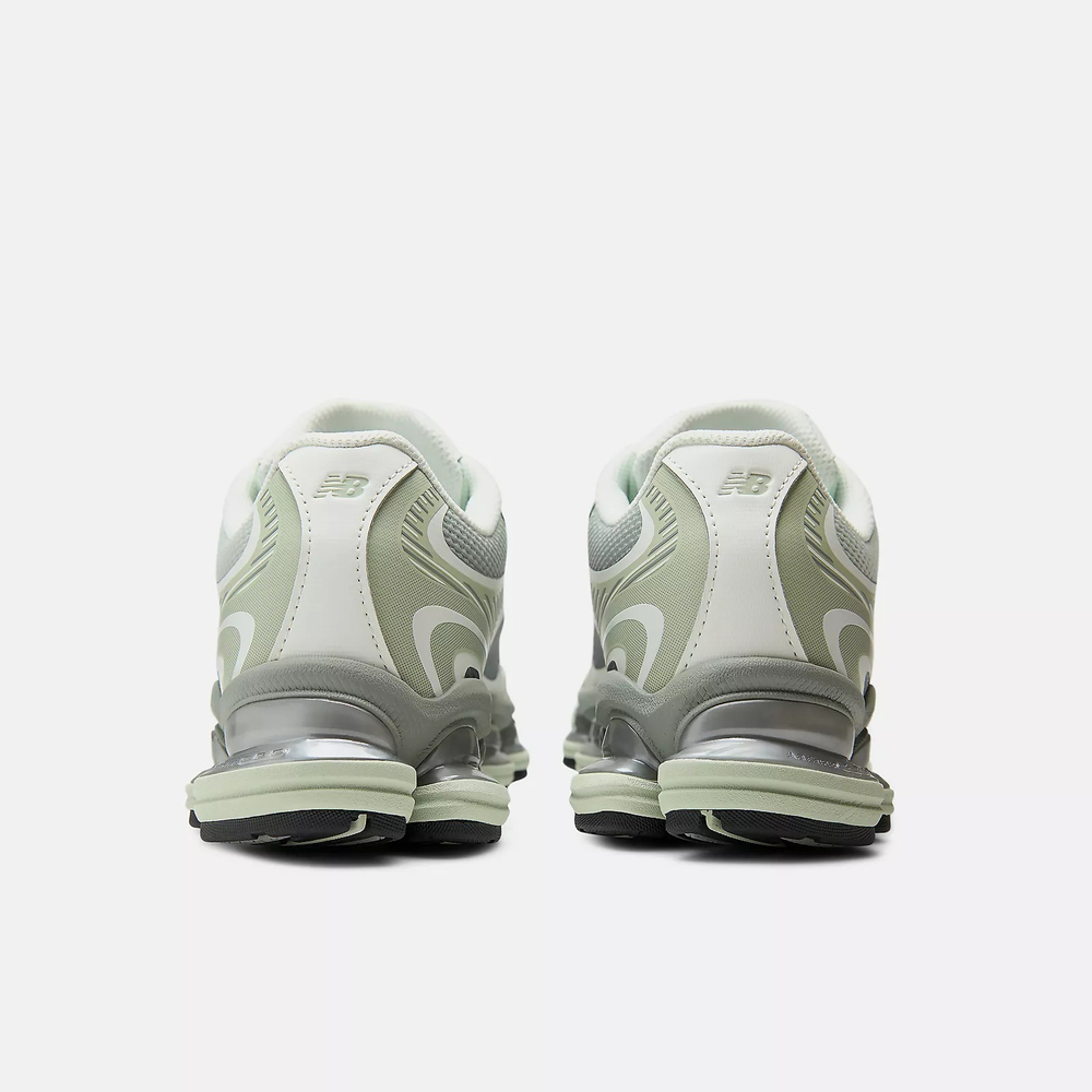 Кроссовки мужские NEW BALANCE 20002