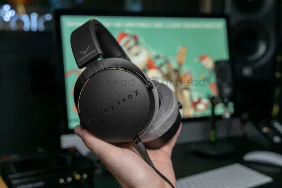 Beyerdynamic DT 700 PRO X