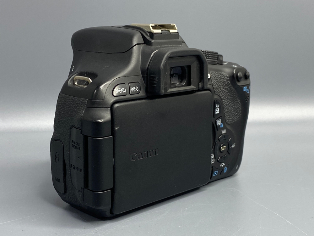 Canon EOS 600D