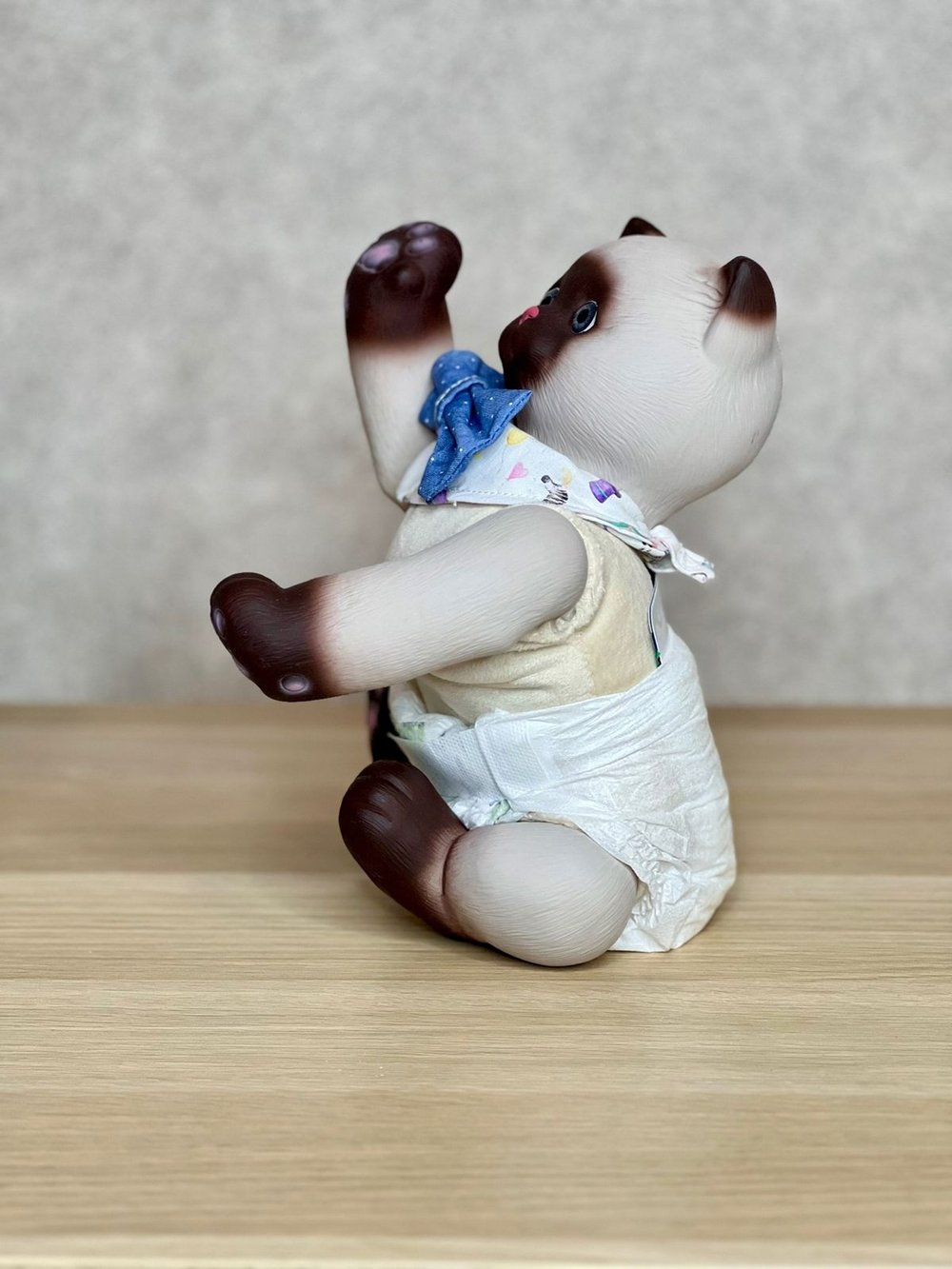 Игрушка мягконабивная 35см АниРеал Кошечка (60131)