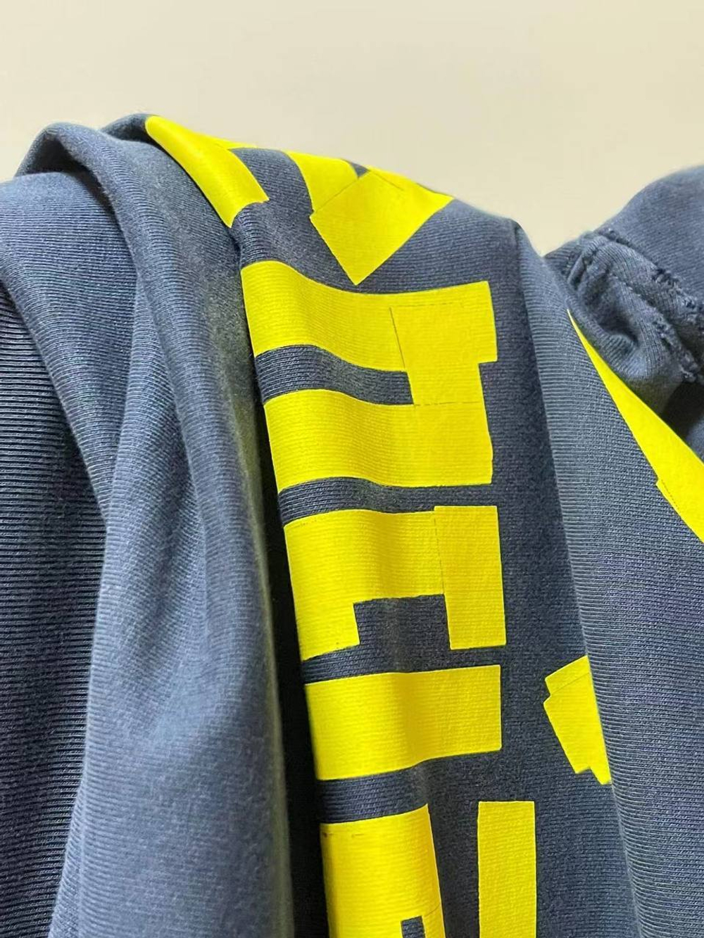 Худи Balenciaga