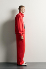 СПОРТИВНАЯ ТОЛСТОВКА НА КОНТРАСТНОЙ МОЛНИИ — ZARA