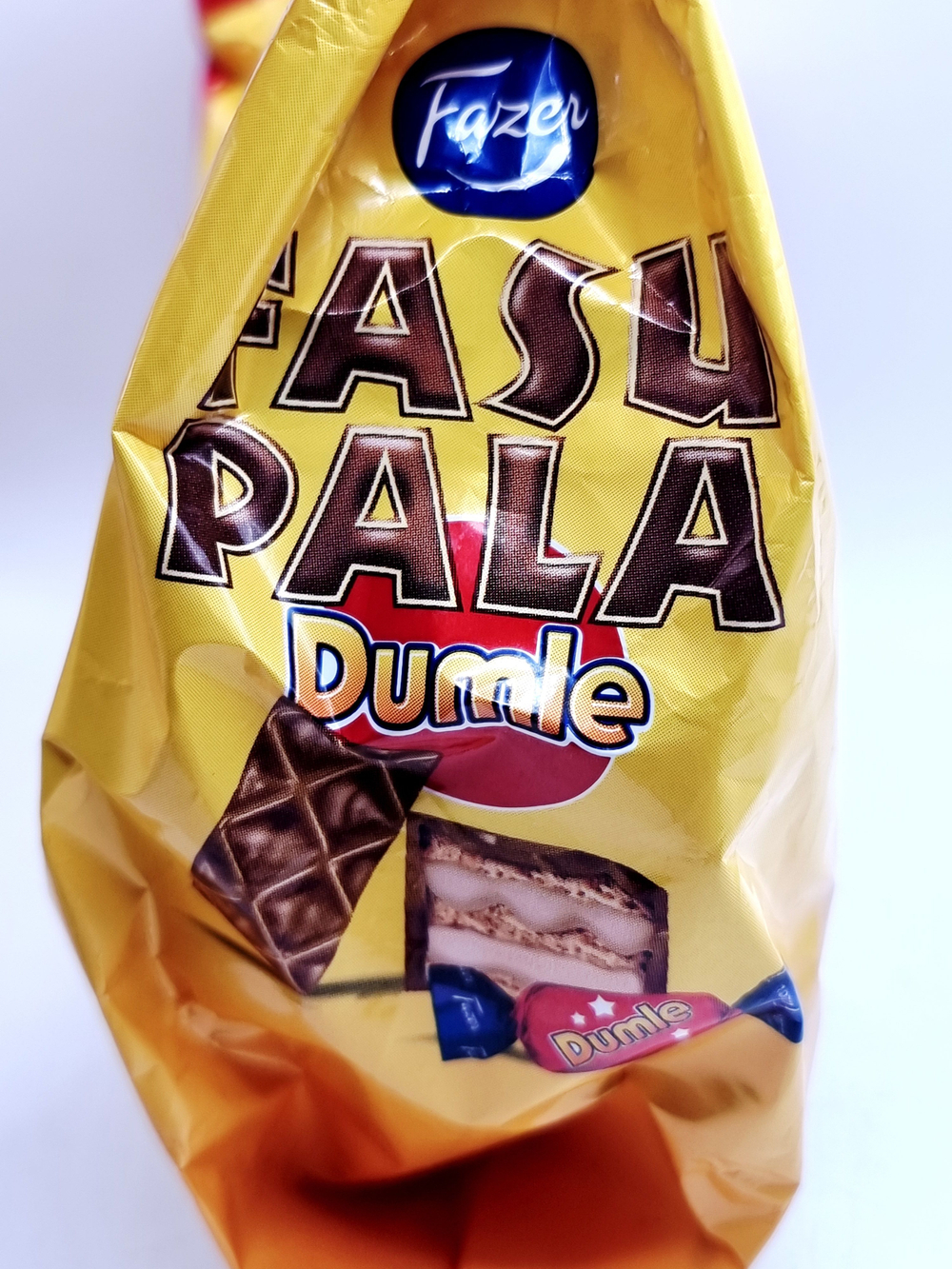 Шоколадные вафли Fazer FASUPALA DUMLE со вкусом ирисок 175 г (из Финляндии)