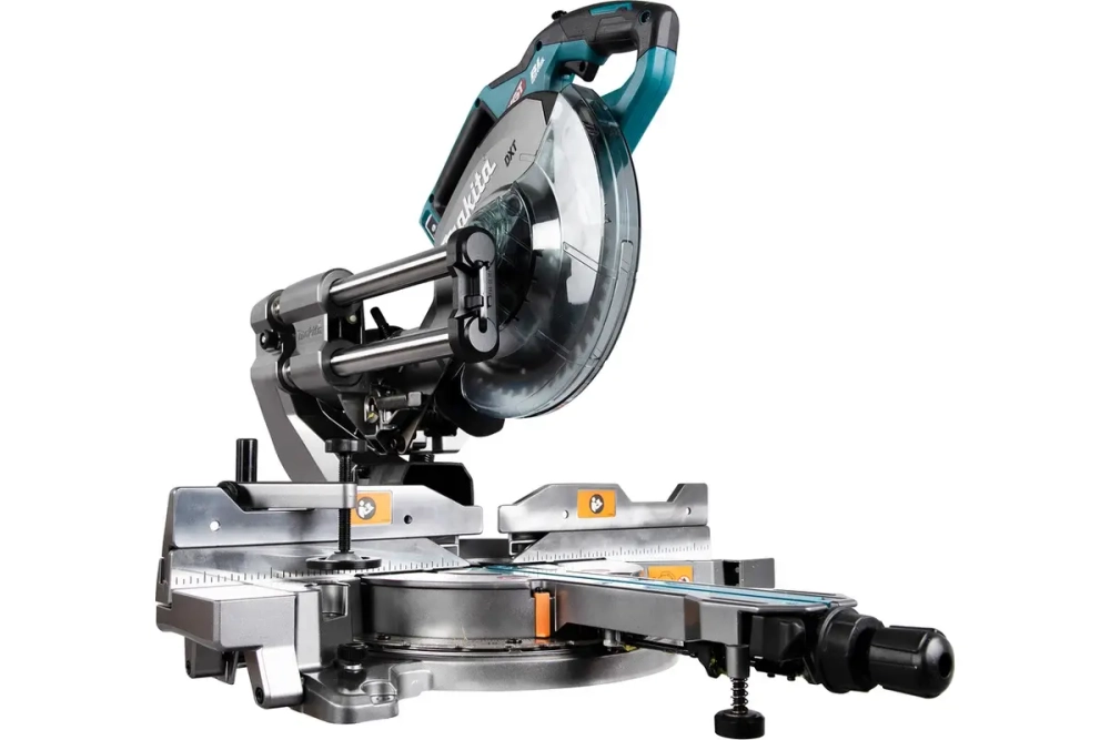 Аккумуляторная торцовочная пила Makita LS002GZ01