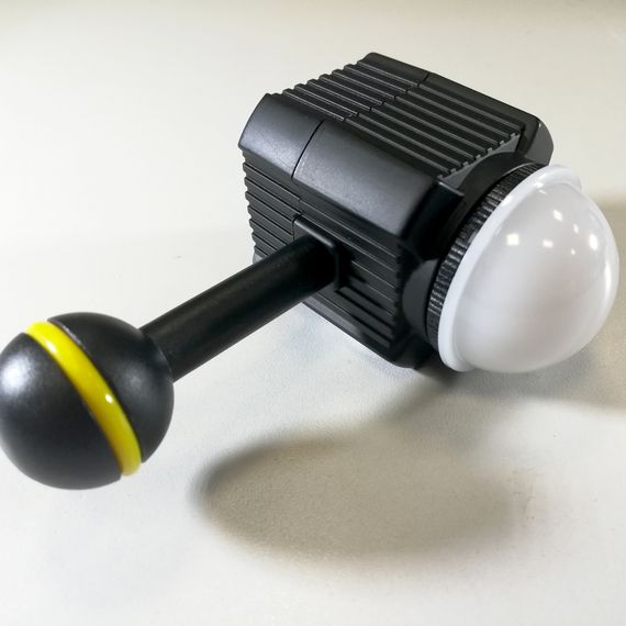 Подводный фонарь для съемки Sea Frogs SL-19 LED video light