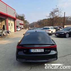 Audi A7 55 TFSI Quattro Premium — 2021