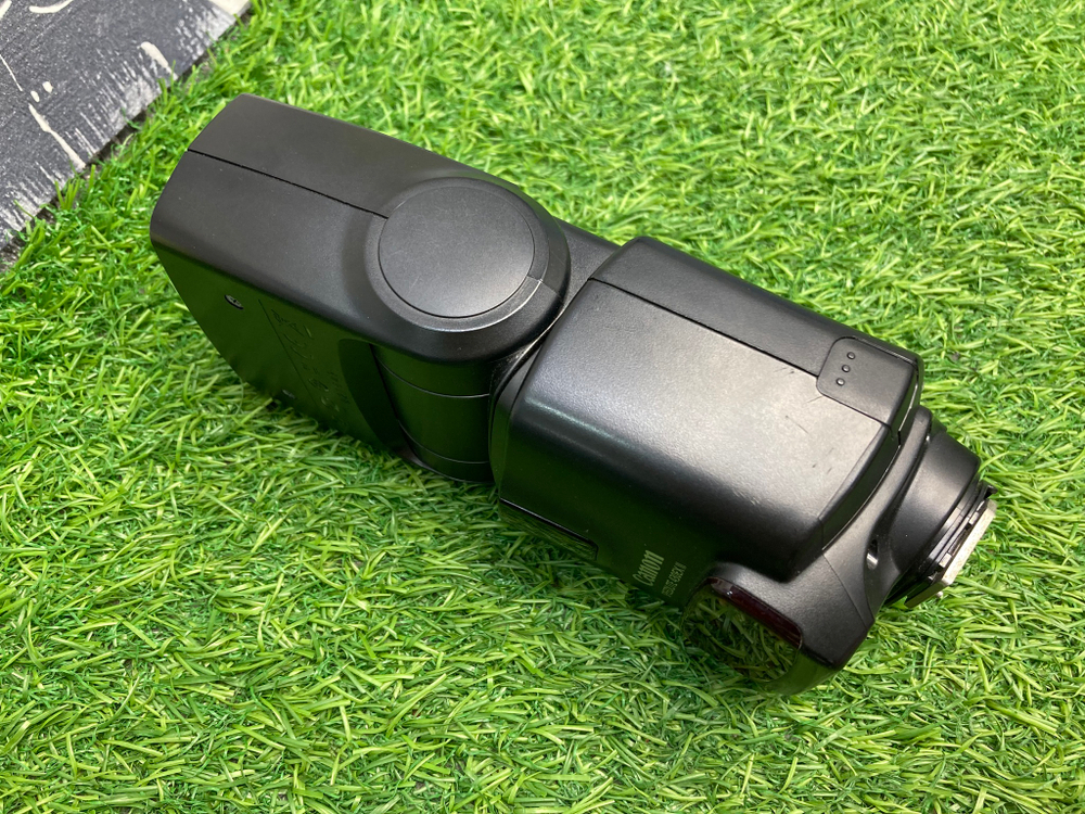 Canon Speedlite 430EX II