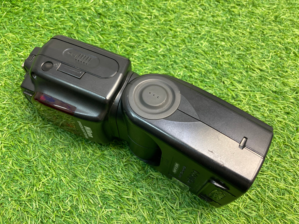 Nikon SB-900