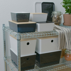 IKEA KUGGIS  (ИКЕА КУГГИС)  -  Контейнер с крышкой - белый/бамбук 26x35x15 см