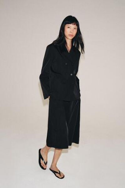 ТЕХНИЧНЫЕ ШОРТЫ — ZW COLLECTION — ZARA
