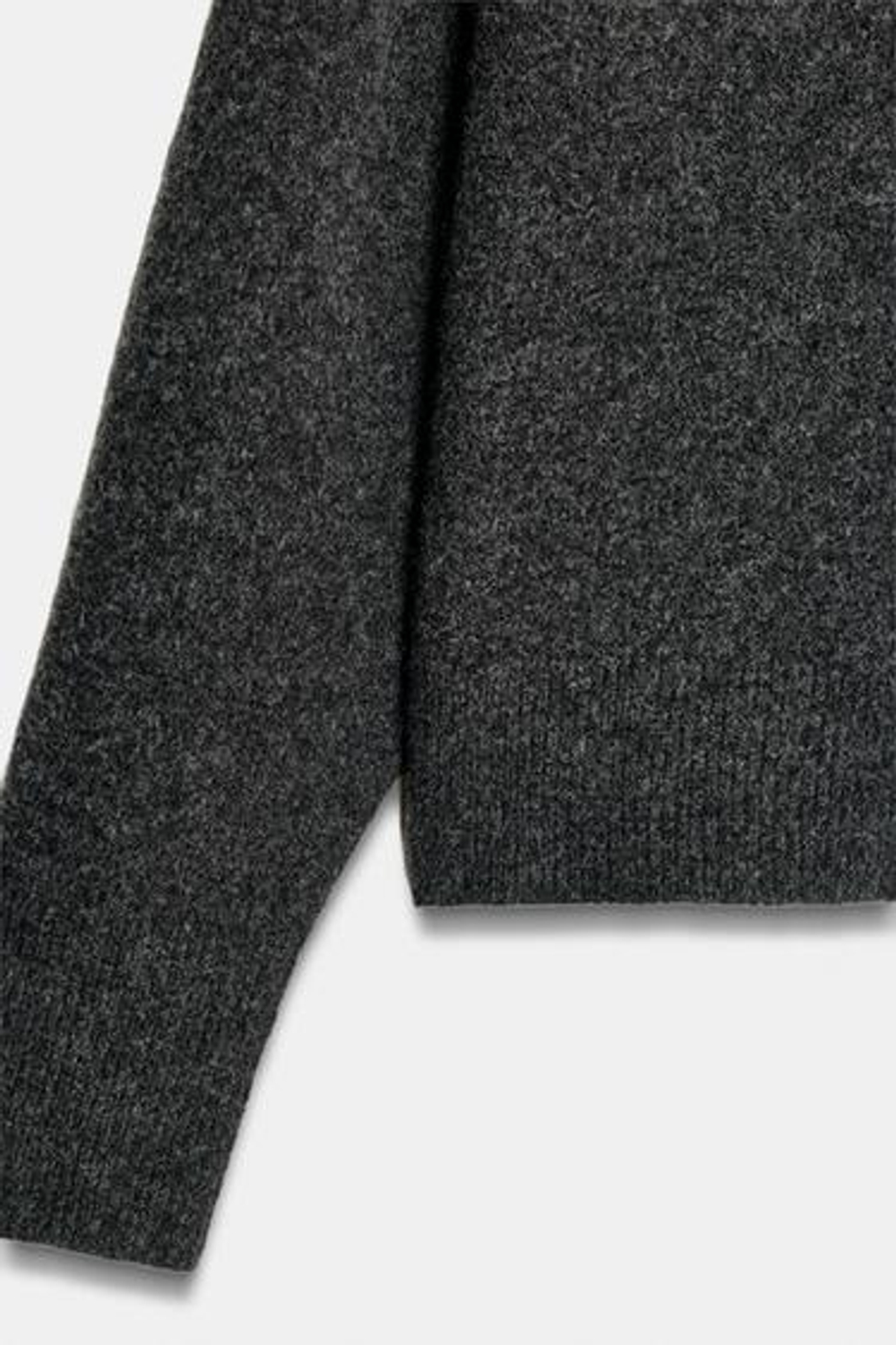 Мягкий трикотажный свитер - ZARA