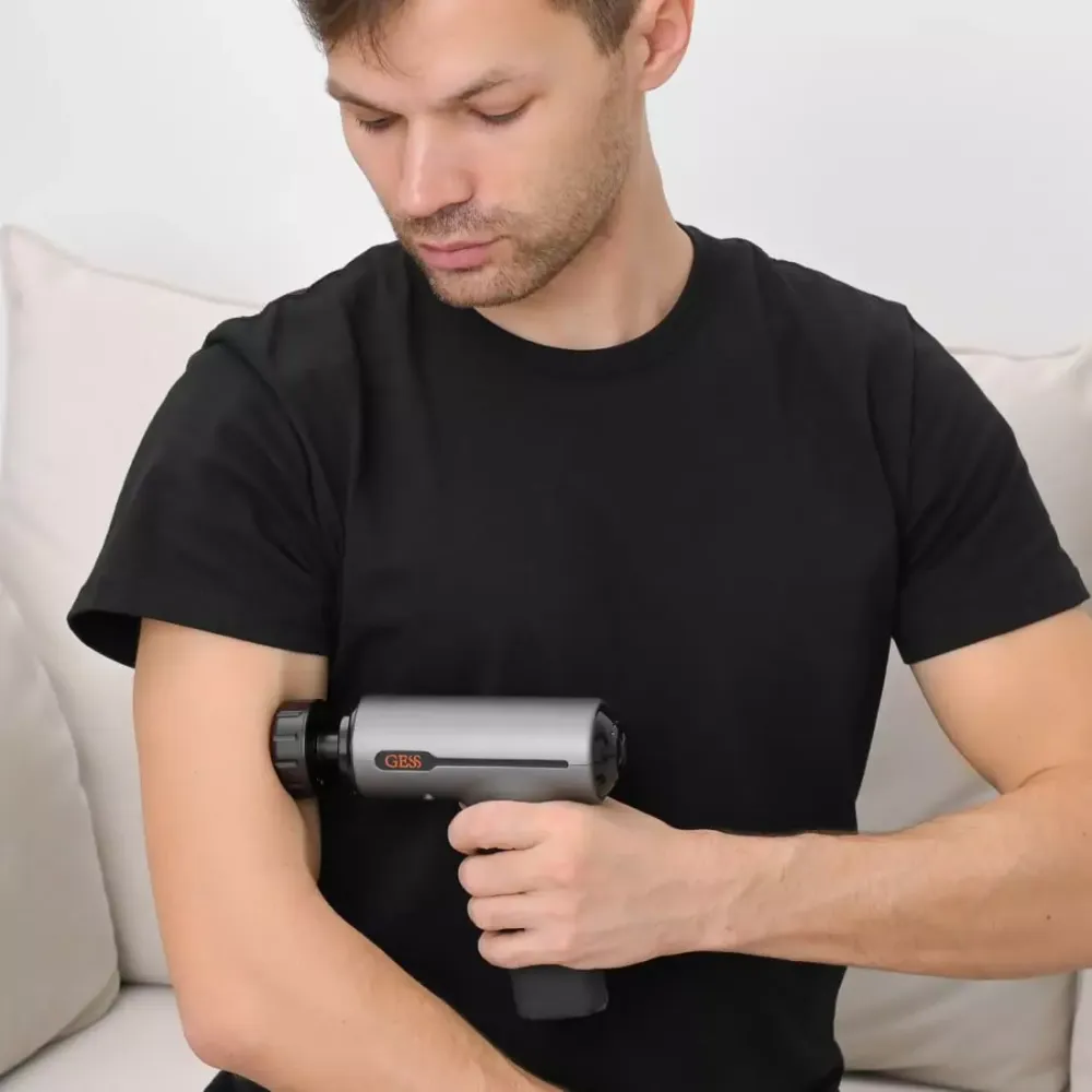 Массажный пистолет GESS Revolver Plus беспроводной